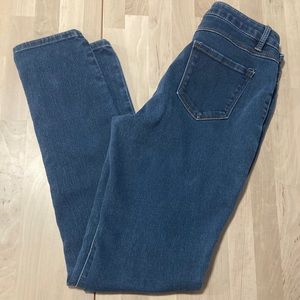 Jeans size 4